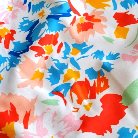 Tutorutor High Waisted Ruffle Floral Print Bikini Set Size M - Picture 11 of 13